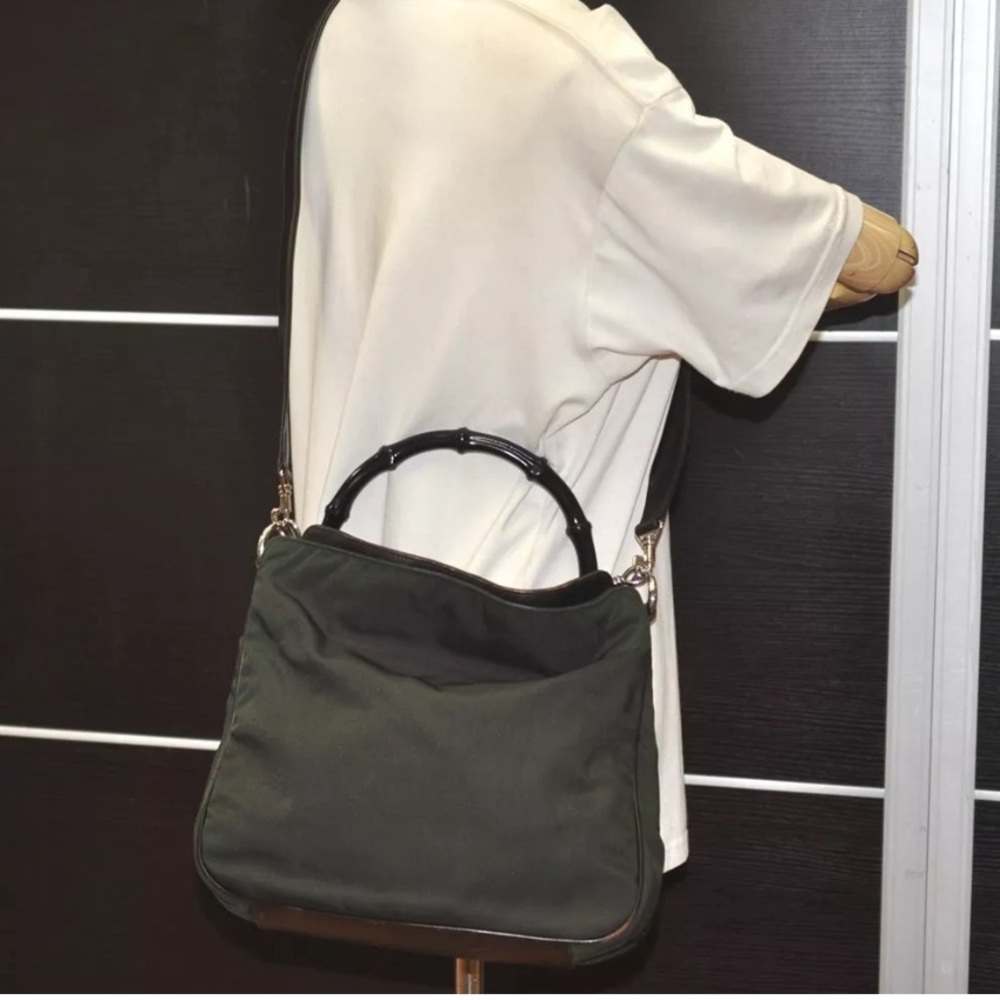 GUCCI Bamboo Shoulder Bag Nylon 2way Khaki Green with brown leather trim - Picture 11 of 15